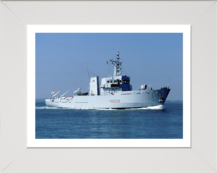 HMS Blackwater M2008 Royal Navy River class minesweeper Photo Print or Framed Print - Hampshire Prints