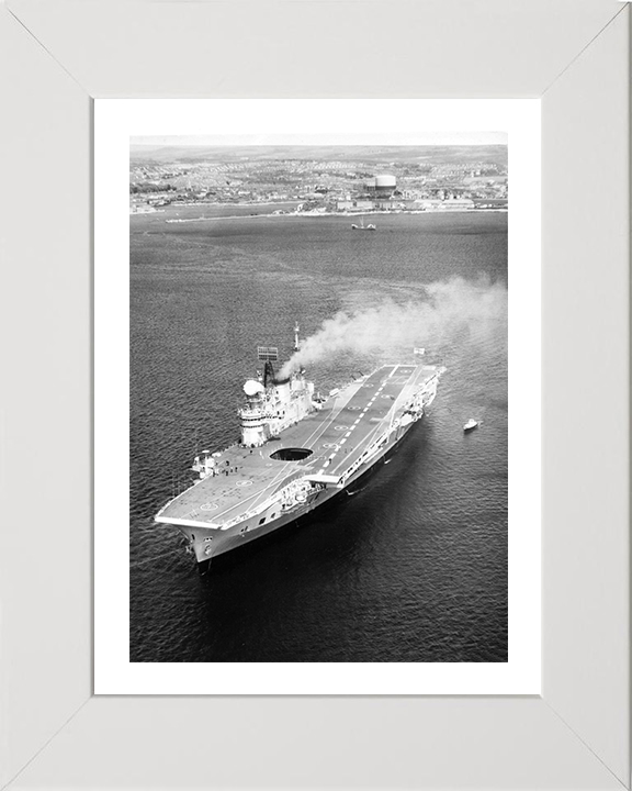 HMS Eagle R05 | Photo Print | Framed Print | Audacious Class | Aircraft Carrier | Royal Navy Hampshire Prints