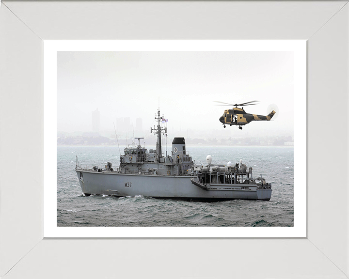 HMS Chiddingfold M37 | Photo Print | Framed Print | Hunt Class | Minehunter | Royal Navy Hampshire Prints