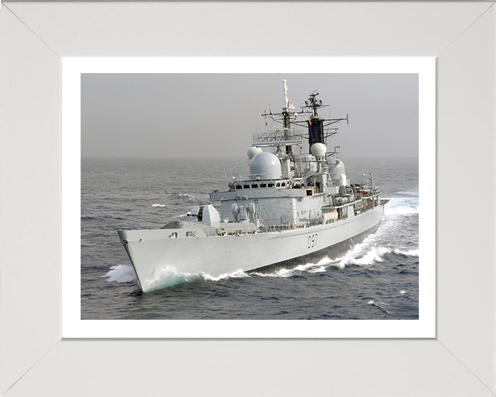 HMS Edinburgh D97 Royal Navy Type 42 Destroyer Photo Print or Framed Print - Hampshire Prints