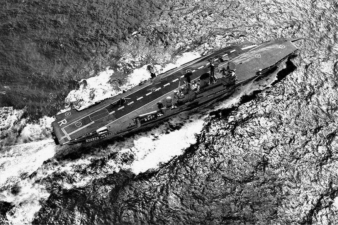 HMS Ark Royal R09 | Photo Print | Framed Print | Audacious Class | Aircraft Carrier | Royal Navy Hampshire Prints
