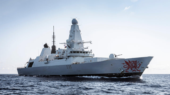 HMS Dragon (D35) Photo Print - Low Starboard View - Royal Navy Type 45 Destroyer Hampshire Prints 6 x 4 No Frame No
