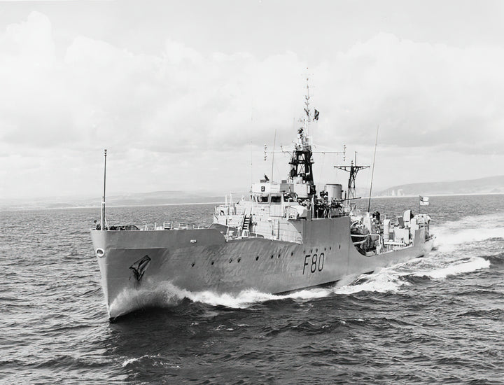 HMS Duncan F80 | Photo Print | Framed Print | Blackwood Class | Frigate | Royal Navy Hampshire Prints