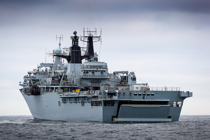 HMS Albion L14 Royal Navy Albion Class amphibious ship Photo Print or Framed Print - Hampshire Prints