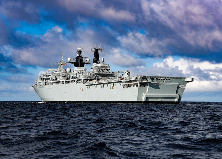 HMS Albion L14 Royal Navy Albion Class amphibious ship Photo Print or Framed Print - Hampshire Prints