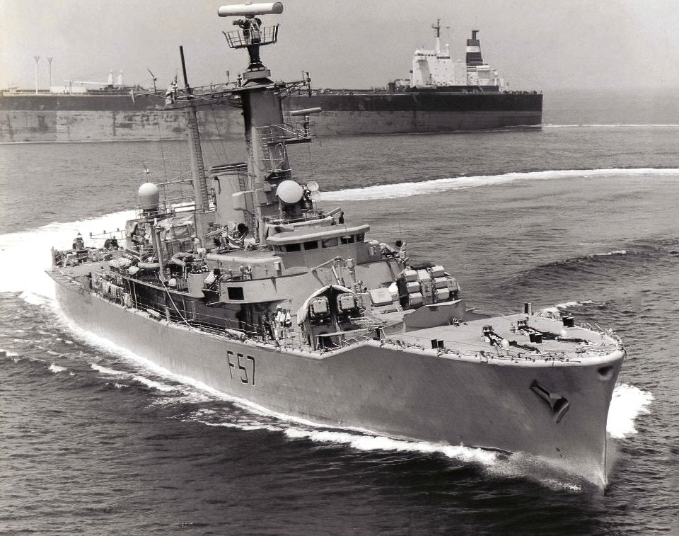 HMS Andromeda F57 | Photo Print | Framed Print | Leander Class | Frigate | Royal Navy Hampshire Prints