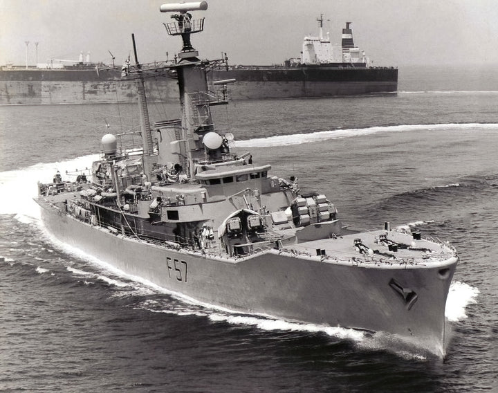 HMS Andromeda F57 | Photo Print | Framed Print | Leander Class | Frigate | Royal Navy Hampshire Prints