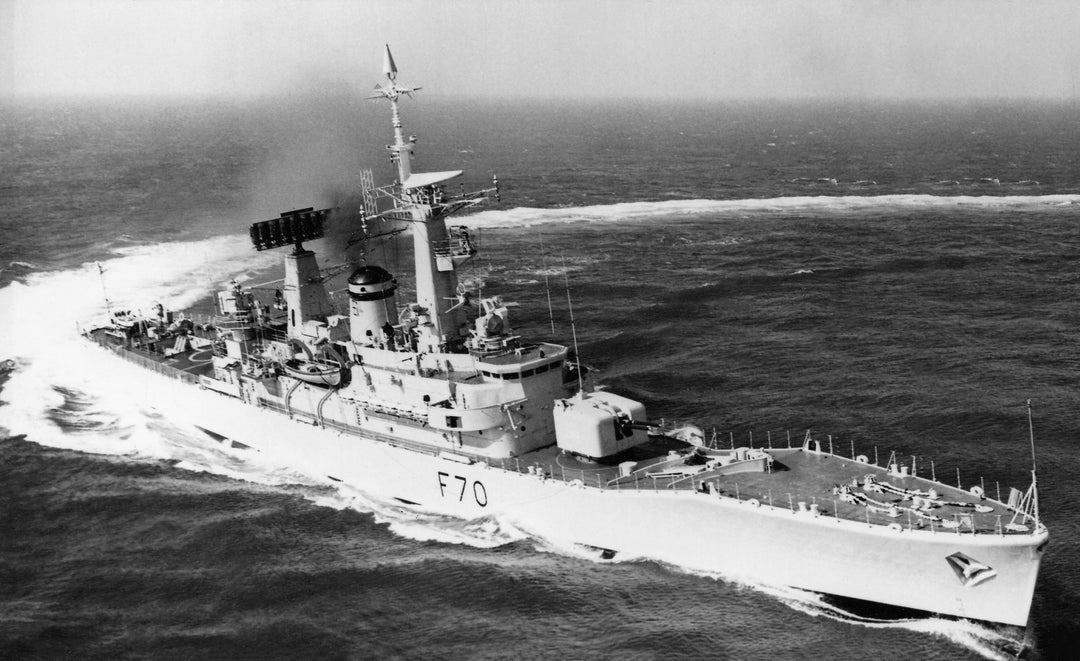 HMS Apollo F70 | Photo Print | Framed Print | Poster | Leander Class | Frigate | Royal Navy Hampshire Prints