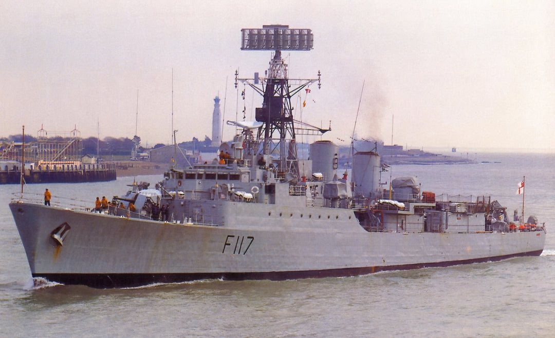 HMS Ashanti F117 Royal Navy Tribal Class Frigate Photo Print or Framed Print - Hampshire Prints