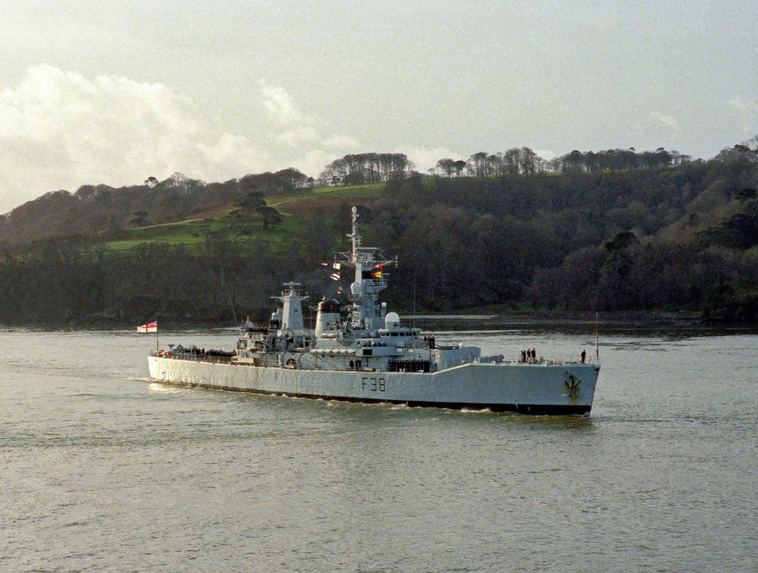 HMS Arethusa F38 | Photo Print | Framed Print | Leander Class | Frigate | Royal Navy Posters, Prints, & Visual Artwork Hampshire Prints