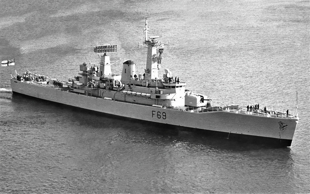 HMS Bacchante F69 | Photo Print | Framed Print | Leander Class | Frigate | Royal Navy Hampshire Prints