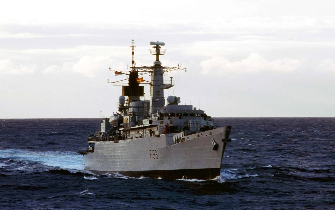 HMS Beaver F93 | Photo Print | Framed Print | Poster | Type 22 | Frigate | Royal Navy Hampshire Prints