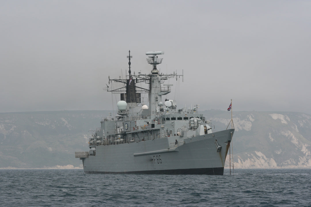 HMS Campbeltown F86 Royal Navy Type 22 Frigate Photo Print or Framed Photo Print - Hampshire Prints