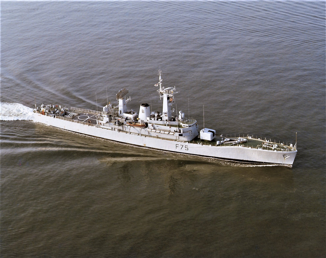 HMS Charybdis F75 | Photo Print | Framed Print | Leander Class | Frigate | Royal Navy Hampshire Prints
