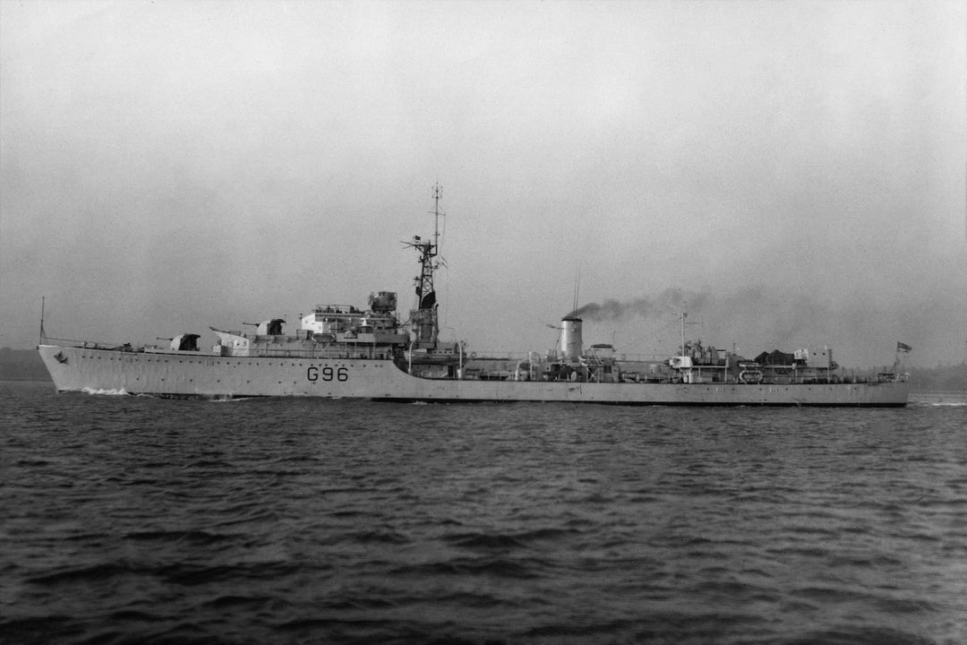 HMS Crossbow G96 (D96) Royal Navy Daring class destroyer Photo Print or Framed Print - Hampshire Prints