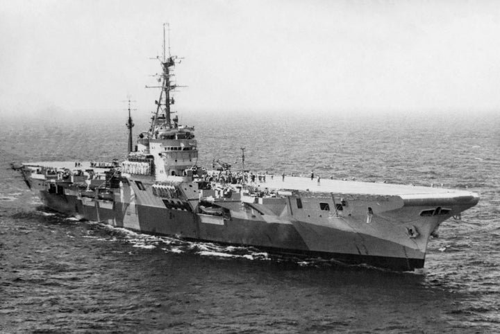 HMS Glory R62 | Photo Print | Framed Print | Colossus Class | Aircraft Carrier | Royal Navy Hampshire Prints