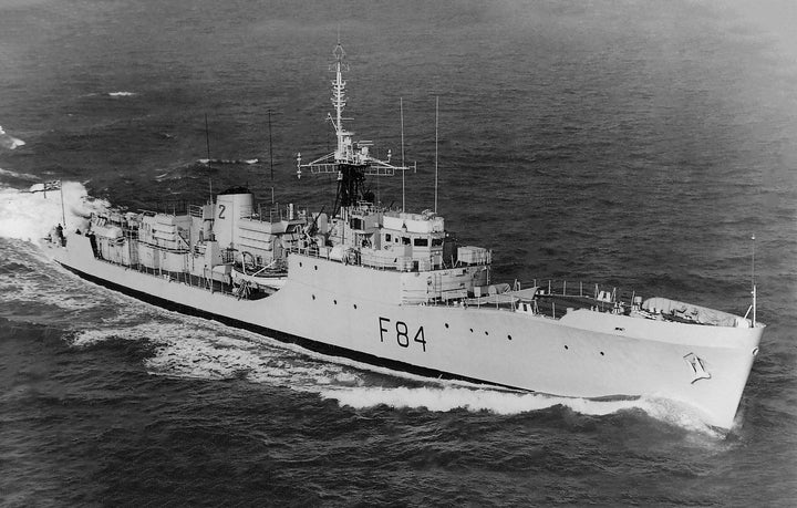 HMS Exmouth F84 | Photo Print | Framed Print | Blackwood Class | Frigate | Royal Navy Hampshire Prints