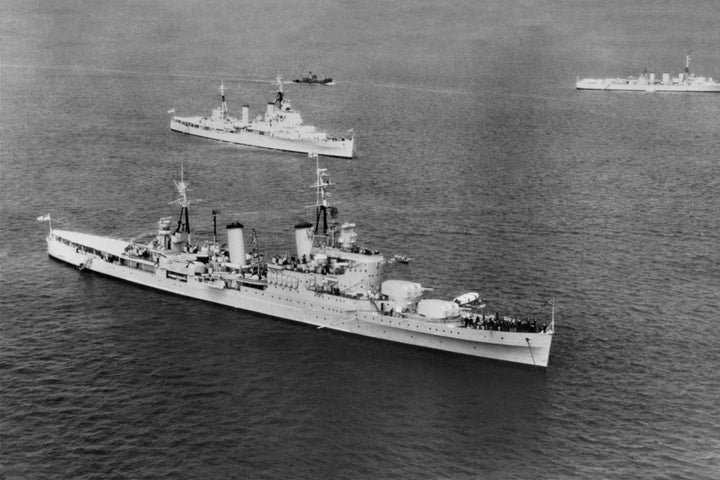 HMS Glasgow C21 | Photo Print | Framed Print | Town Class | Light Cruiser | Royal Navy Hampshire Prints