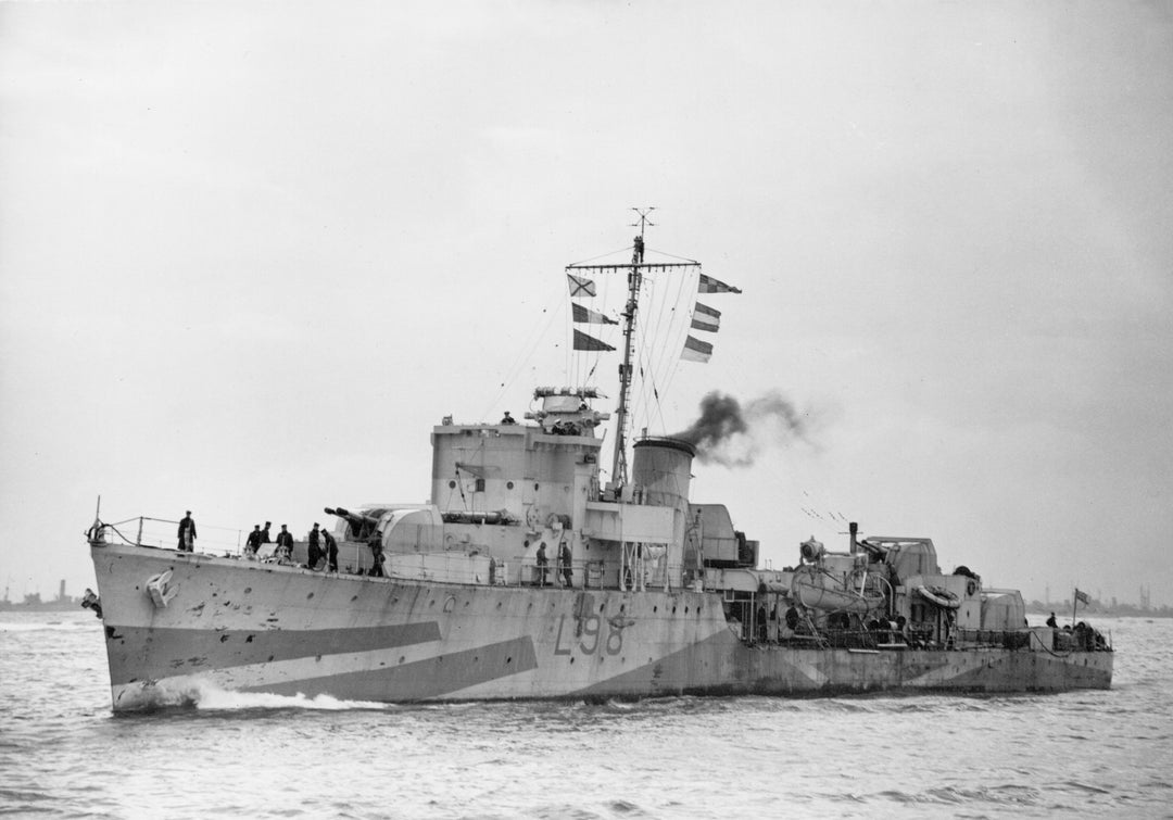 HMS Oakley L98 Royal Navy Hunt class destroyer Photo Print or Framed Print - Hampshire Prints