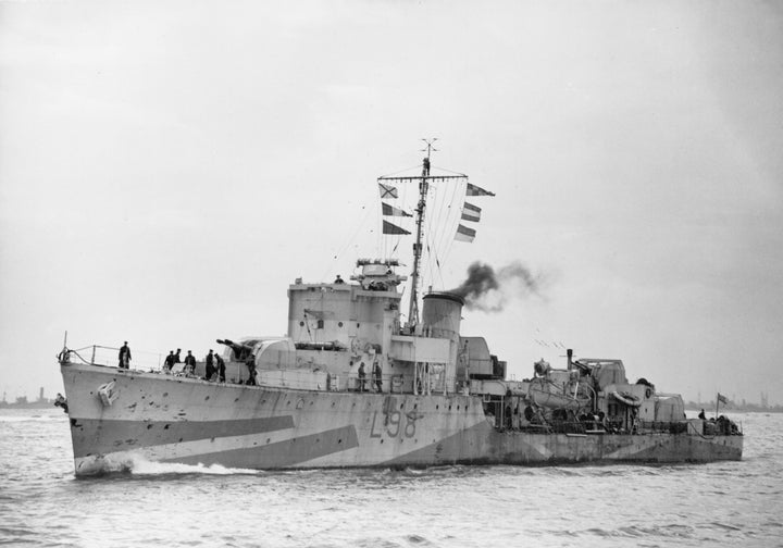 HMS Oakley L98 | Photo Print | Framed Print | Poster | Hunt Class | Destroyer | Royal Navy Hampshire Prints
