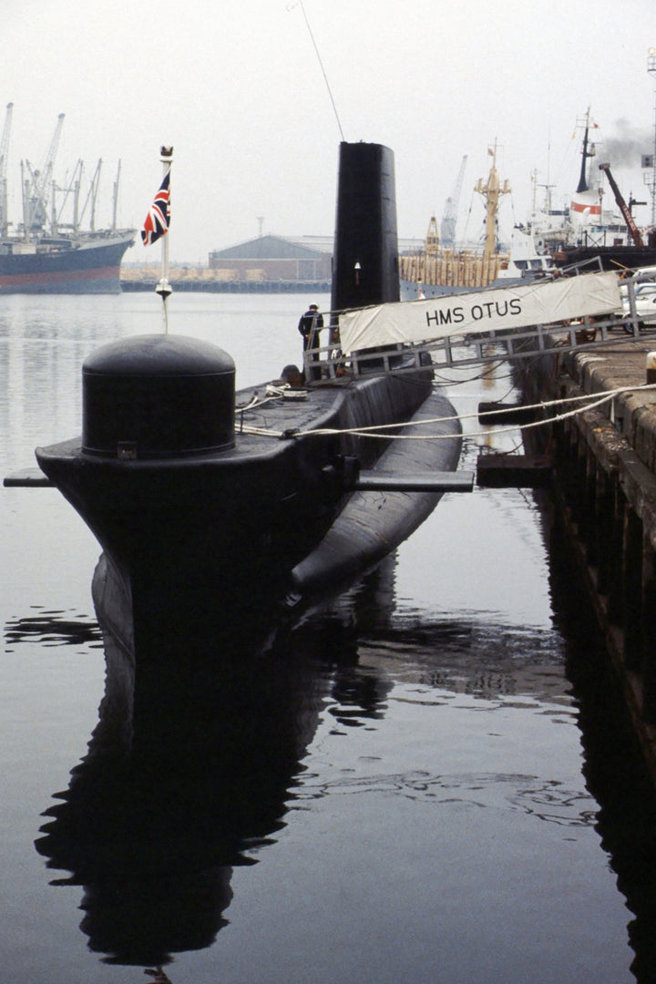 HMS Otus (S18) Oberon Class Submarine Photo Print Alongside Royal Navy Wall Art Naval Decor Posters, Prints, & Visual Artwork Hampshire Prints 6 x 4 No Frame No