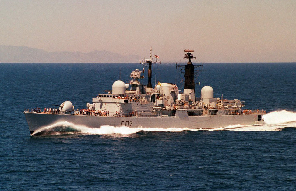 HMS Newcastle D87 | Photo Print | Framed Print | Poster | Type 42 | Destroyer | Royal Navy Hampshire Prints