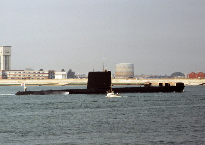 HMS Otter S15 Submarine | Photo Print | Framed Print | Oberon Class | Royal Navy Hampshire Prints