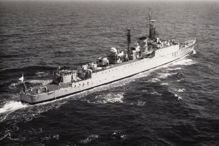 HMS Whirlwind F187 (R87) | Photo Print | Framed Print | W Class | Destroyer | Royal Navy Hampshire Prints