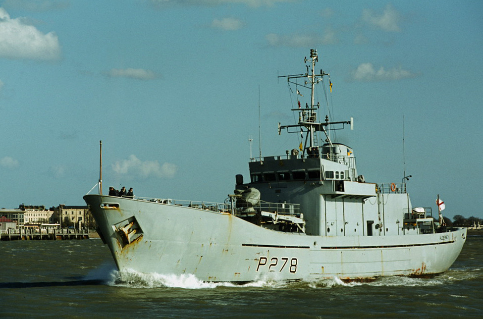 HMS Alderney P278 | Photo Print | Framed Print | Island Class | Patrol Vessel | Royal Navy Hampshire Prints