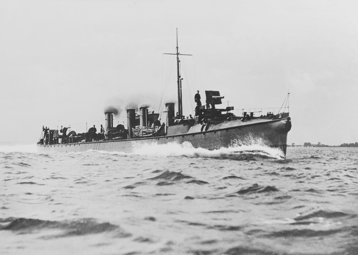 HMS Hornet | Photo Print | Framed Print | Poster | Havock Class | Torpedo Boat | Royal Navy Hampshire Prints