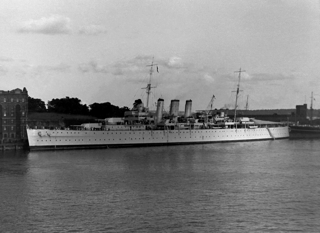 HMS Dorsetshire (40) Royal Navy County class heavy cruiser Photo Print or Framed Print - Hampshire Prints