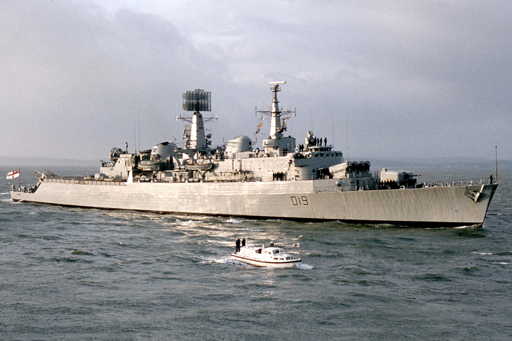 HMS Glamorgan D19 Royal Navy County class Destroyer Photo Print or Framed Print - Hampshire Prints