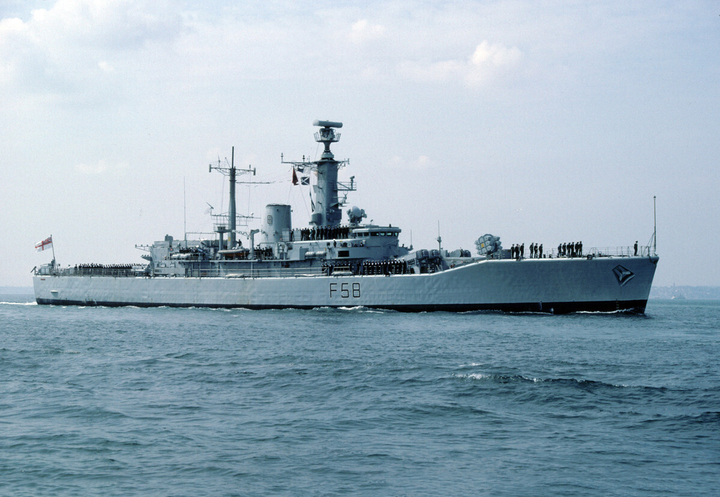 HMS Hermione F58 | Photo Print | Framed Print | Leander Class | Frigate | Royal Navy Hampshire Prints