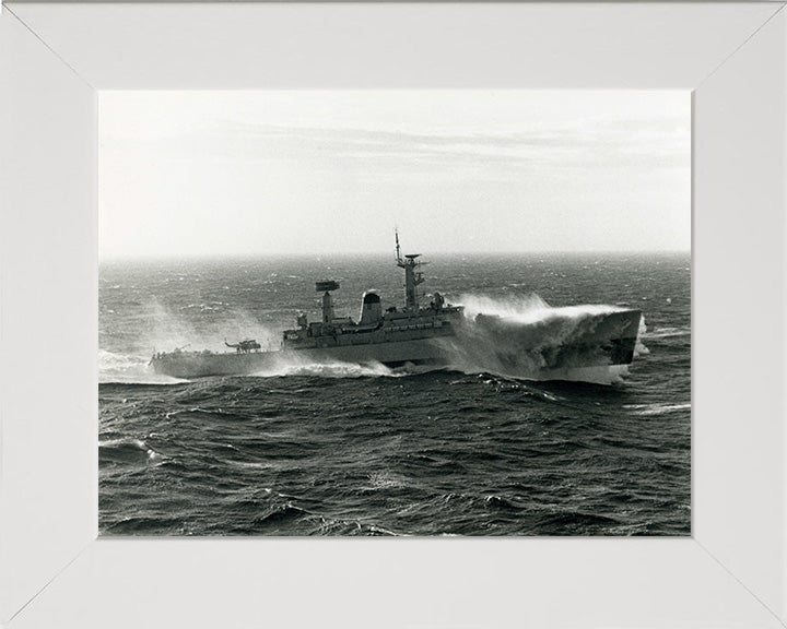 HMS Arethusa F38 | Photo Print | Framed Print | Leander Class | Frigate | Royal Navy Hampshire Prints