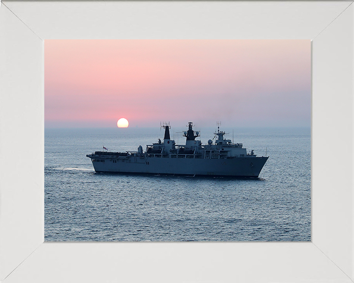 HMS Bulwark L15 Royal Navy Albion class amphibious ship Photo Print or Framed Print - Hampshire Prints