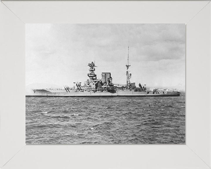 HMS Barham (04) Royal Navy Queen Elizabeth class battleship Photo Print or Framed Print - Hampshire Prints