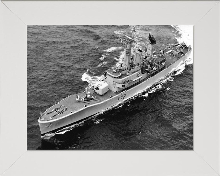 HMS Ariadne F72 | Photo Print | Framed Print | Leander Class | Frigate | Royal Navy Hampshire Prints