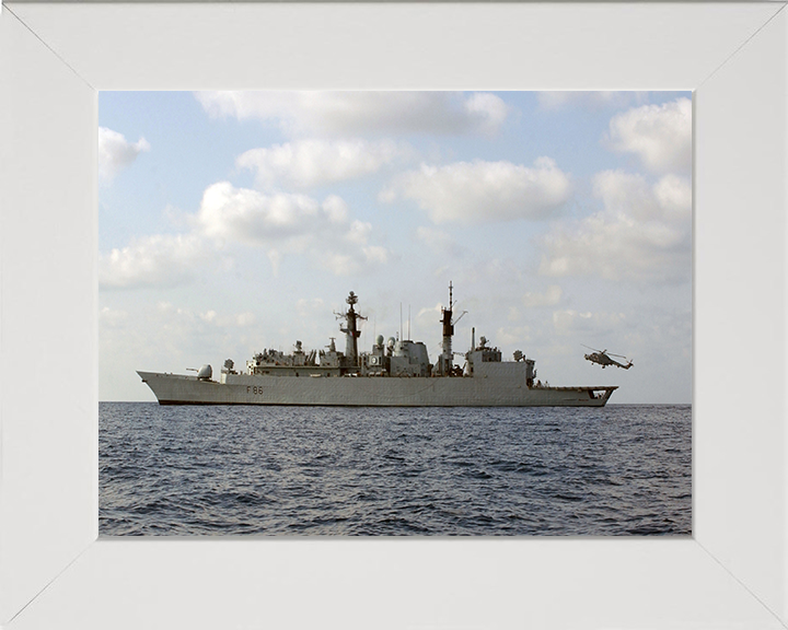 HMS Campbeltown (F86) Photo Print - Port beam View - Royal Navy Type 22 Frigate Hampshire Prints 10 x 8 White Frame No