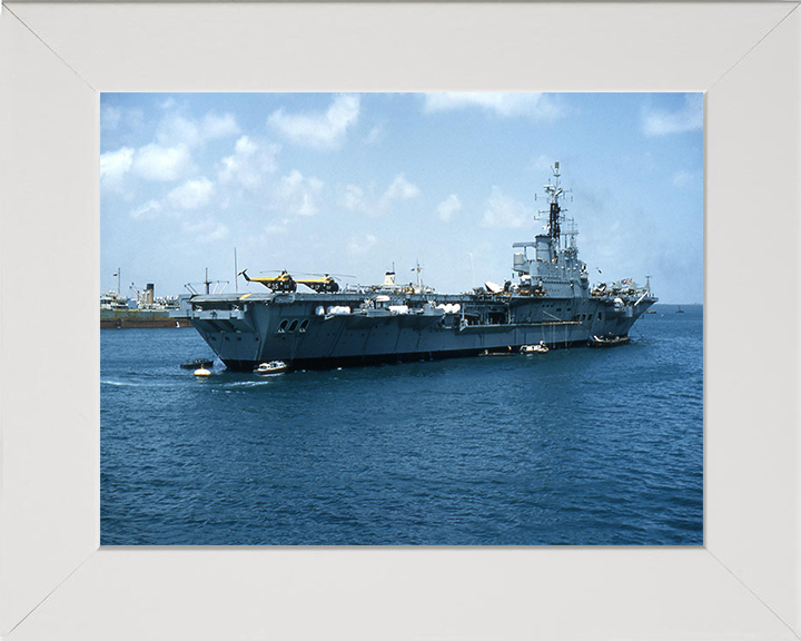 HMS Centaur R06 | Photo Print | Framed Print | Centaur Class | Fleet Carrier | Royal Navy Hampshire Prints