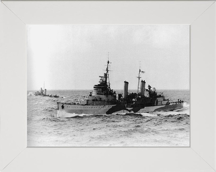 HMS Edinburgh (16) | Photo Print | Framed Print | Town Class | Light Cruiser | Royal Navy Hampshire Prints