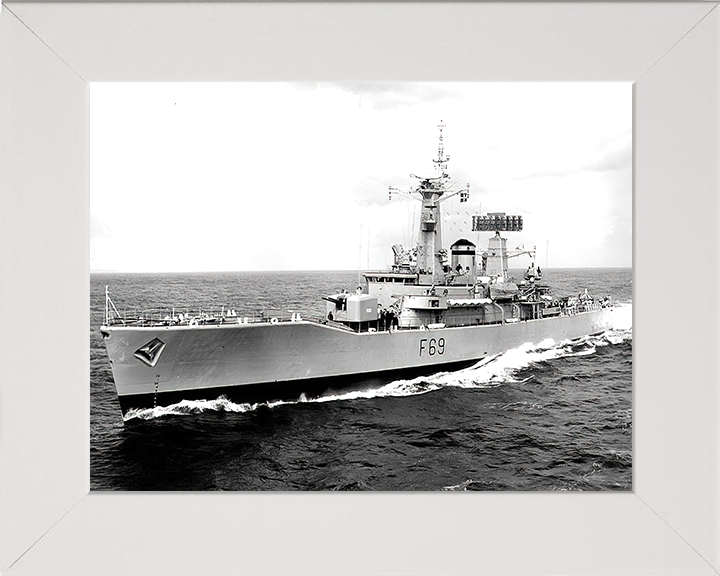 HMS Bacchante F69 | Photo Print | Framed Print | Leander Class | Frigate | Royal Navy Hampshire Prints