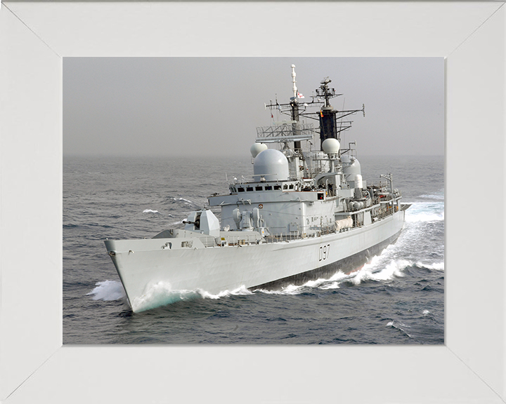 HMS Edinburgh D97 Royal Navy Type 42 Destroyer Photo Print or Framed Print - Hampshire Prints