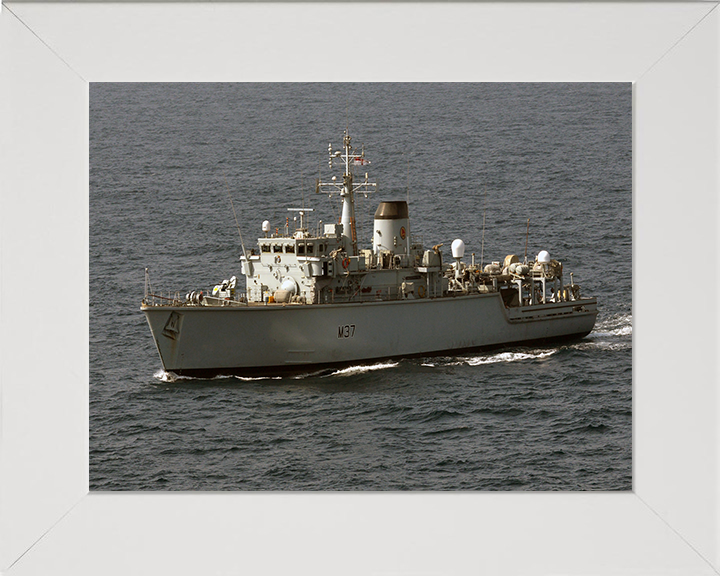 HMS Chiddingfold M37 | Photo Print | Framed Print | Hunt Class | Minehunter | Royal Navy Hampshire Prints