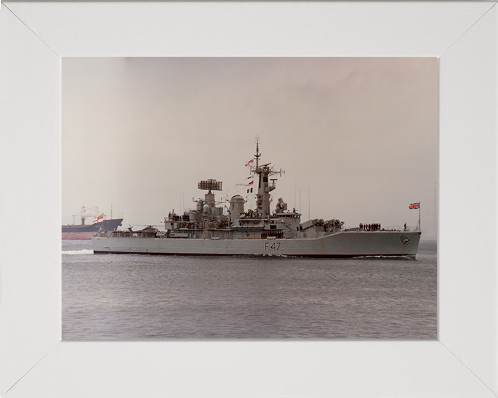 HMS Danae F47 | Photo Print | Framed Print | Poster | Leander Class | Frigate | Royal Navy Hampshire Prints