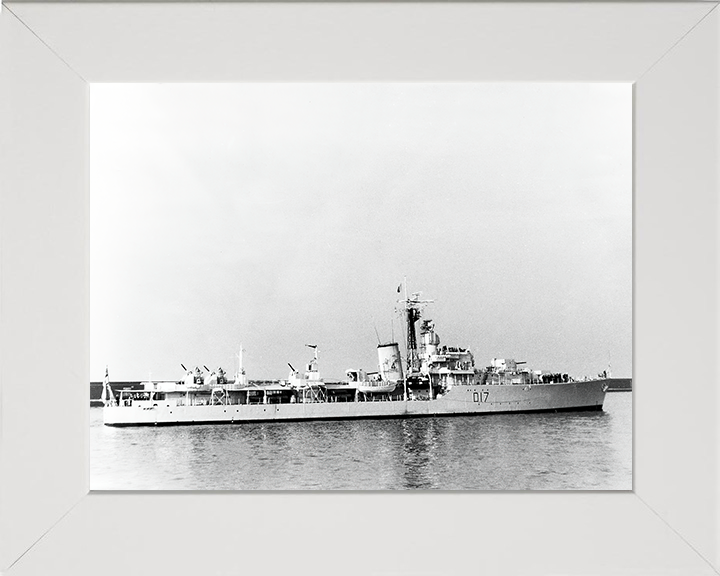 HMS Alamein D17 Royal Navy Battle Class fleet destroyer Photo Print or Framed Print - Hampshire Prints