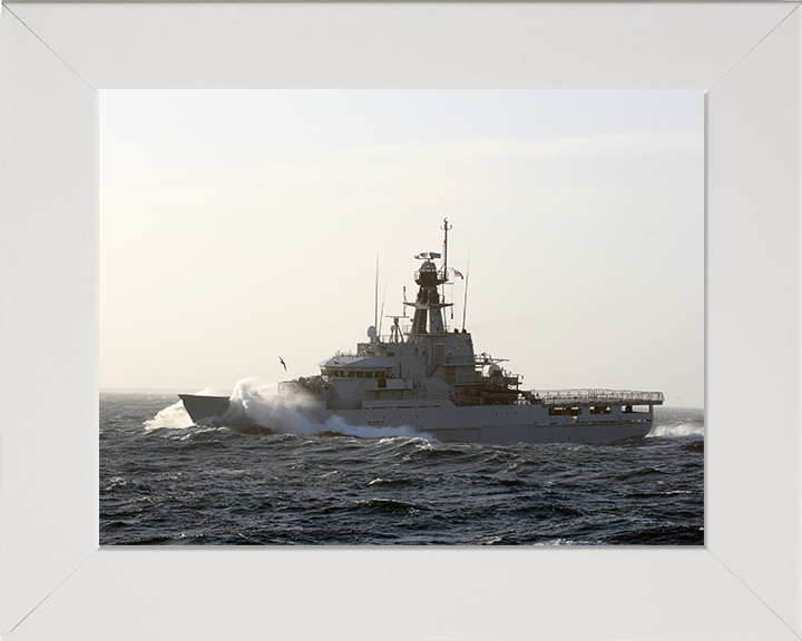 HMS Clyde P257 | Photo Print | Framed Print | River Class | Patrol Vessel | Royal Navy Hampshire Prints