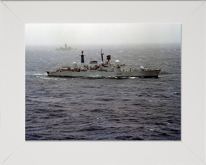 HMS Coventry D118 Royal Navy Type 42 Sheffield Class destroyer Photo Print or Framed Print - Hampshire Prints