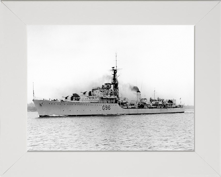 HMS Crossbow G96 (D96) | Photo Print | Framed Print | Weapon Class | Destroyer | Royal Navy Hampshire Prints