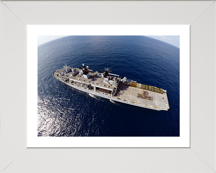 HMS Albion L14 | Photo Print | Framed Print | Albion Class | Amphibious ship | Royal Navy Hampshire Prints