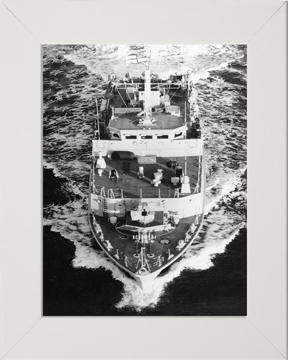 HMS Cromer M103 Royal Navy Sandown class minehunter Photo Print or Framed Print - Hampshire Prints